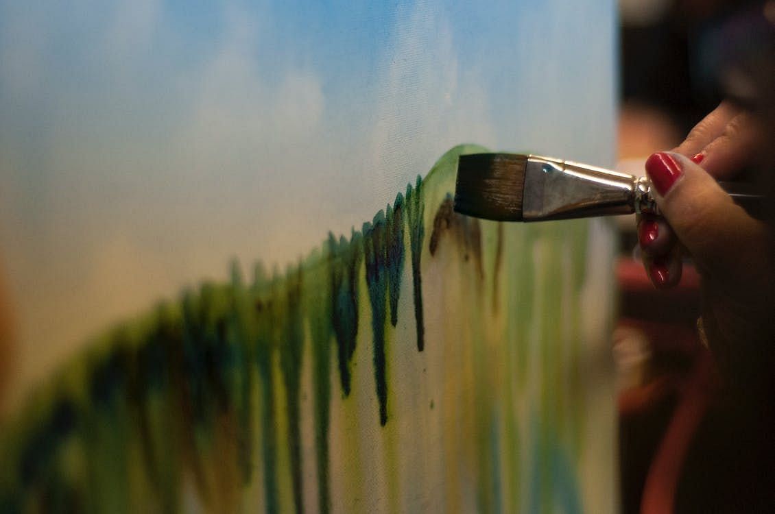 Art does not need to look like a million bucks but rather a million words. (Image via Pexels/ Alicia Zinn)